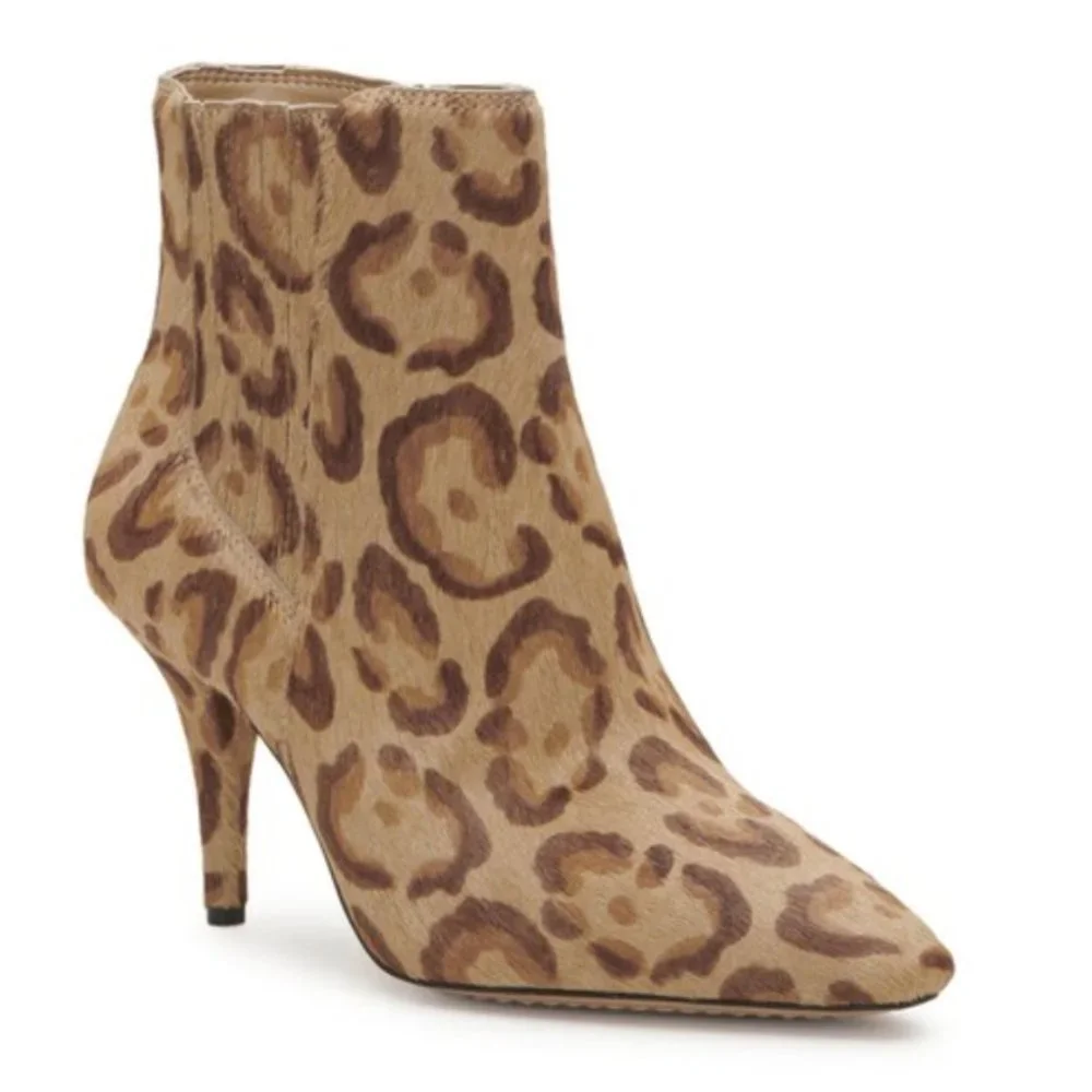 NEW Vince Camuto Ambind Bootie Calf Hair Leather